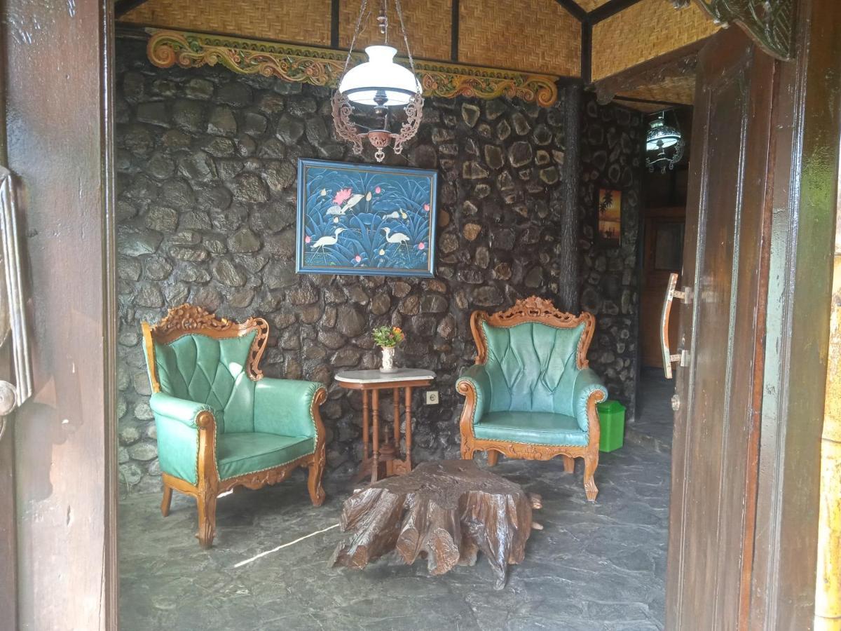Yoschi'S Hotel Bromo Ngadisari Exterior photo